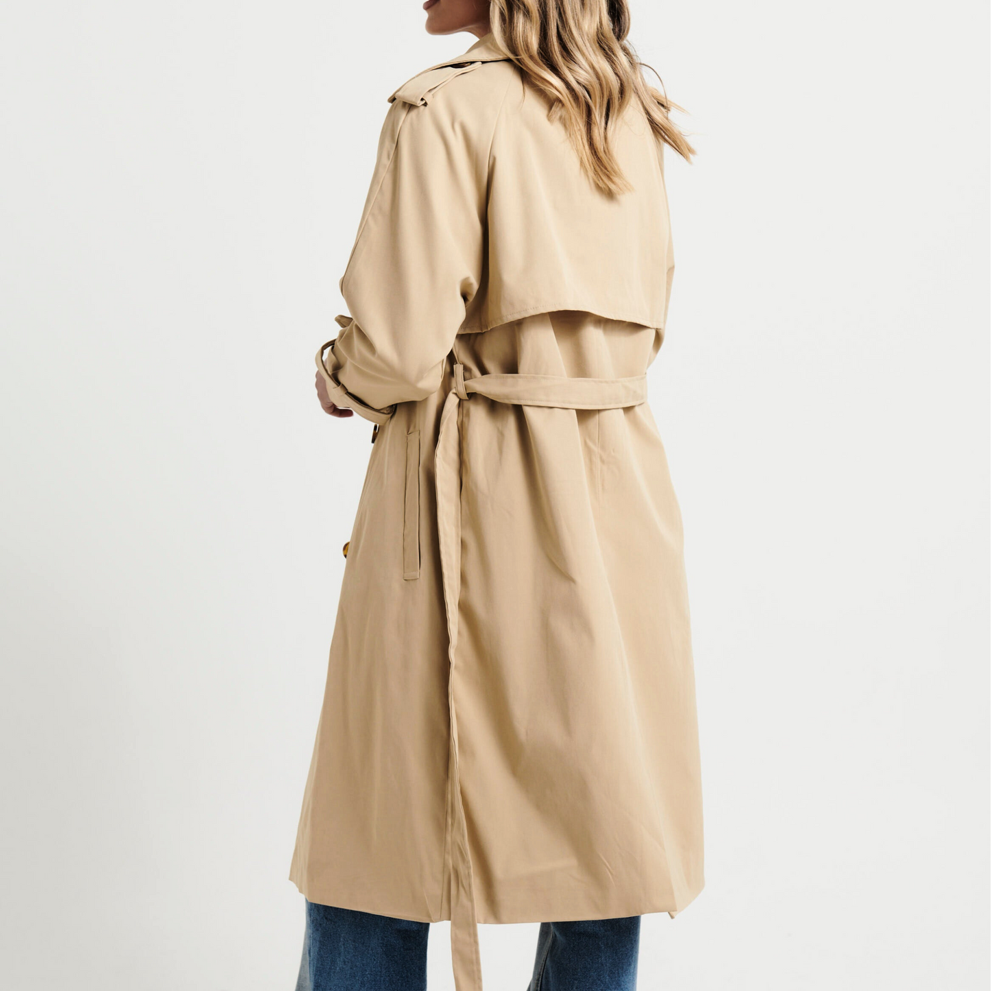 Lia™ | Ajaton ja tyylikäs beige trenssi